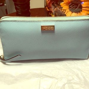 LOWEST PRICE❗️KATE SPADE ZIP WALLET***❗️